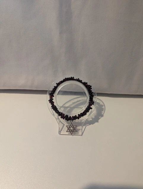 Garnet Chip Bracelet With Star Charm