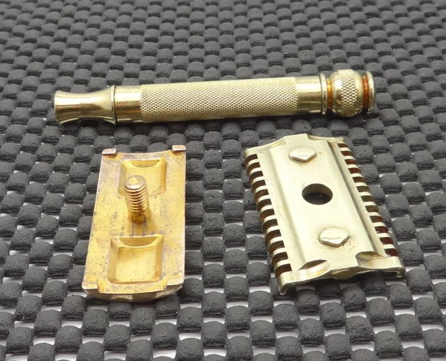 Vintage 1930's Gillette NEW GOODWILL DE Safety Razor  Clean! 4