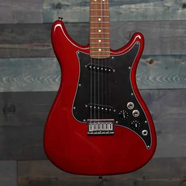 Fender Player Lead II, Pau Ferro Fingerboard, Crimson Red Transparent