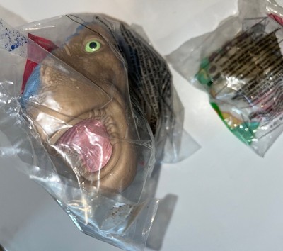 dinosaur movie 2000 toys