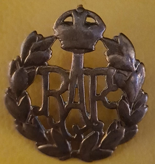 RAF KINGS CROWN Brass WW2 British Army Military Cap Badge (3 For £3 P&P) £12.00 PicClick UK RAF KINGS CROWN Brass WW2 British Army Military Cap Badge (3 For £3 P&P) £12.00 PicClick UK