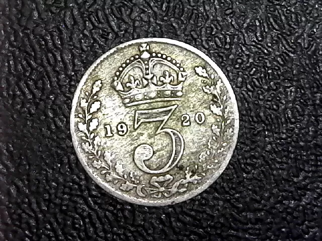 1920 UK Great Britain 3 Pence Silver Coin