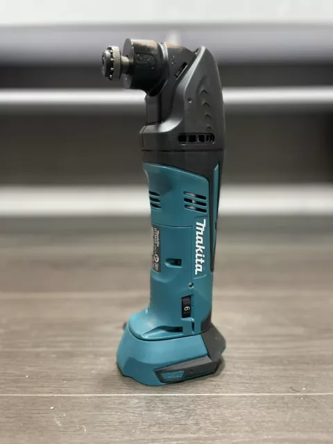 Unidad desnuda de iones de litio Makita DTM50Z 18v LXT inalámbrico multiherramienta DTM50