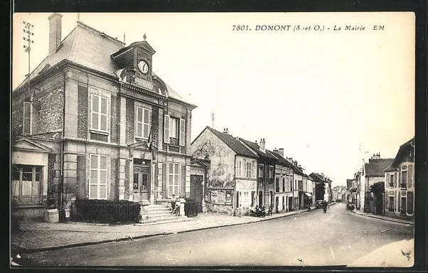 CPA Domont, La Mairie