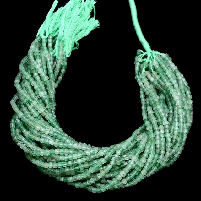 AAA Vert Fraise Quart Gemme 4mm 3D Cube Boîte Briolette Facettes Perles 33cm
