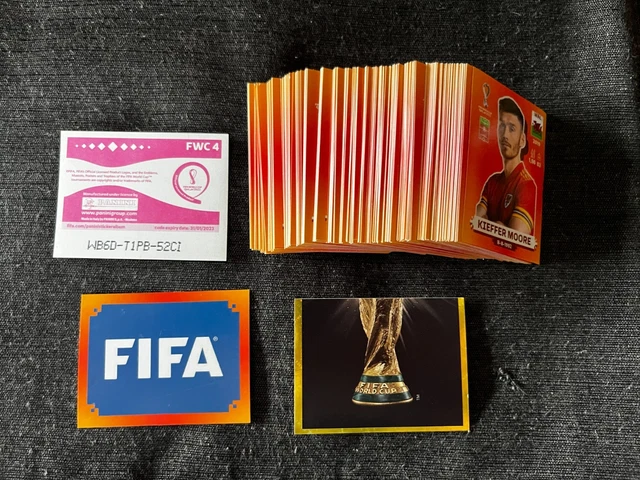 A gagner : 15 albums et leurs stickers Panini foot 2023