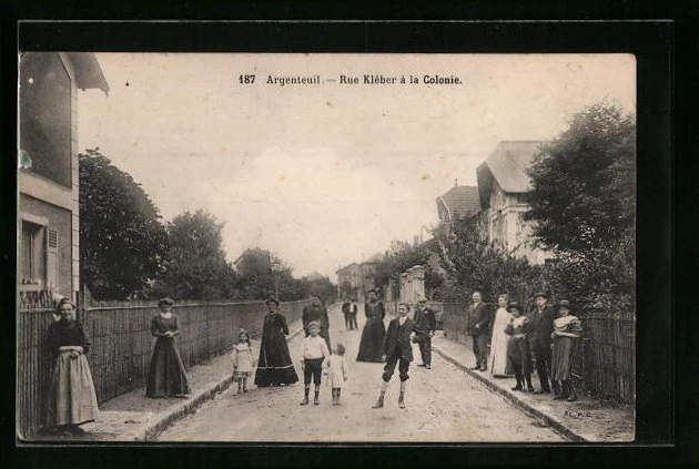 CPA Argenteuil, Rue Kléber a la Colonie 1911