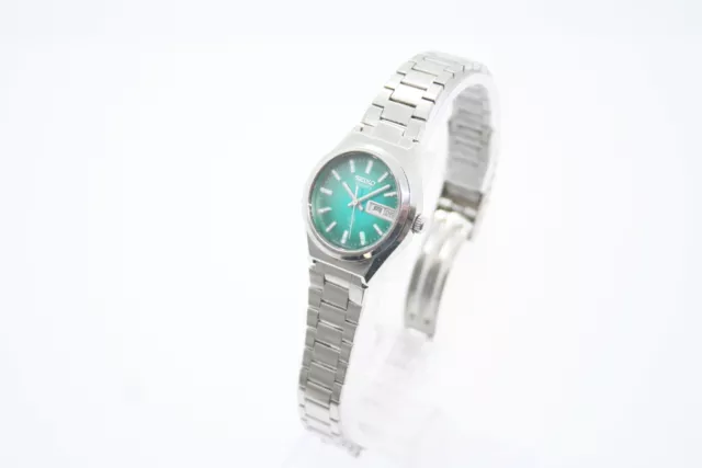 [Exc+3] Vintage SEIKO Quartz Day/Date Green Dail Ladies Watch 7903-0010 JAPAN