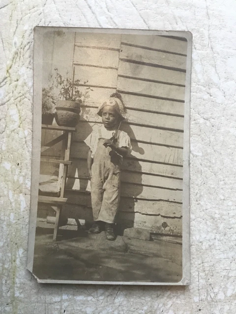 XXX RARE PHOTO 1914-1918 AFRICAN AMERICAN Kid PLAYING ARMY XXX RARE PHOTO 1914-1918 AFRICAN AMERICAN Kid PLAYING ARMY