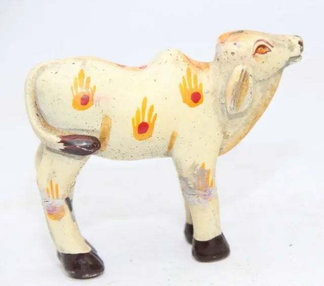 Vecchia statua vintage della mucca sacra in ceramica dipinta/gres,...