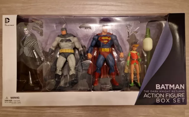 Batman Dark Knight Returns box set 4 action figures joker batman superman robin