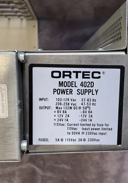 Eg&G Ortec Model 402D Power Supply 132 W