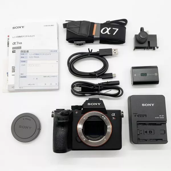 Top Quality Sony Full Size Mirrorless Single Lens 7Rm3 Body With Original Box Il