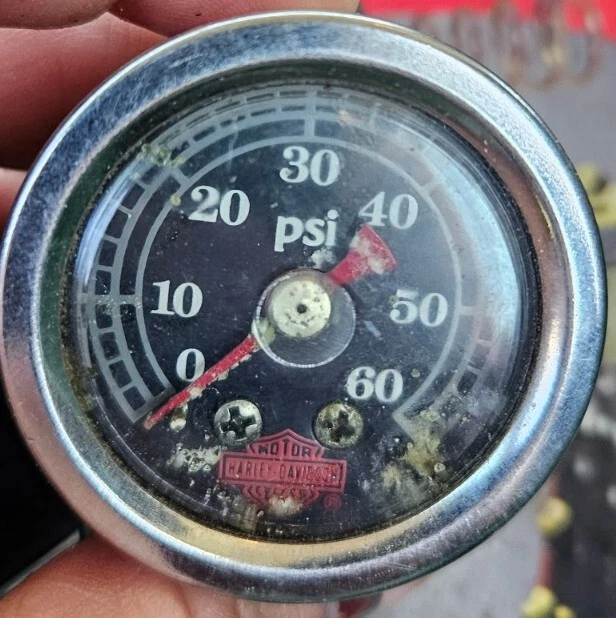 OLD VINTAGE OIL Pressure gauge Harley Davidson Knucklehead Panhead