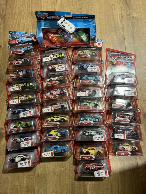DISNEY PIXAR CARS Speedway Of The South Set Synthetic Rubber Tires 1 55 Diecast EUR 690 00 PicClick FR