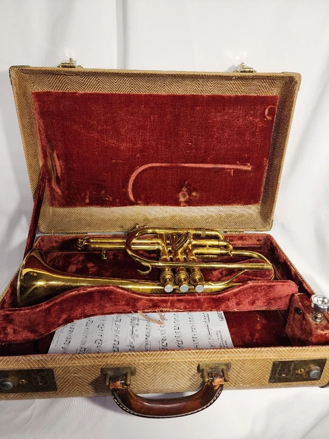 King Master Model Cornet H N White nice VINTAGE Jazz Horn Estate Find