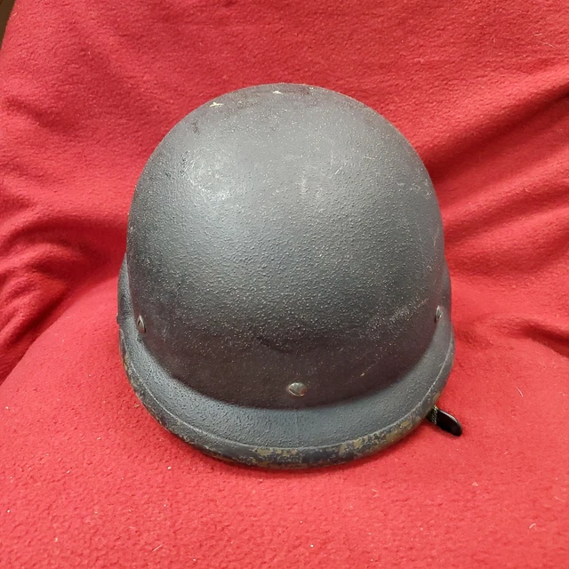 X-Small '83 Gentex Pasgt Helmet with Helmet Liner & Chin Strap (ach07)