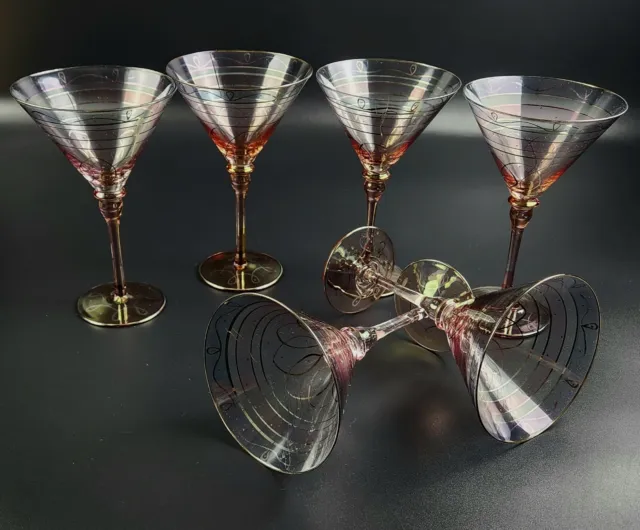 https://www.picclickimg.com/OSkAAOSwkpplaV2r/Vintage-Crystal-Martini-Glasses-Excellent-Condition.webp