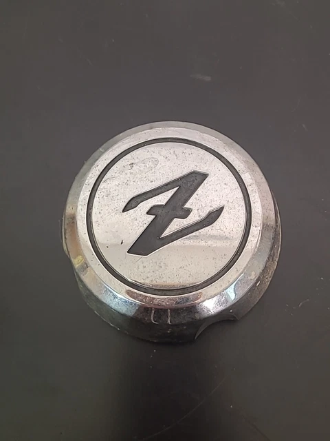 NISSAN OEM CENTER Hub Cap Chrome 40343P0000 1983 280 Z