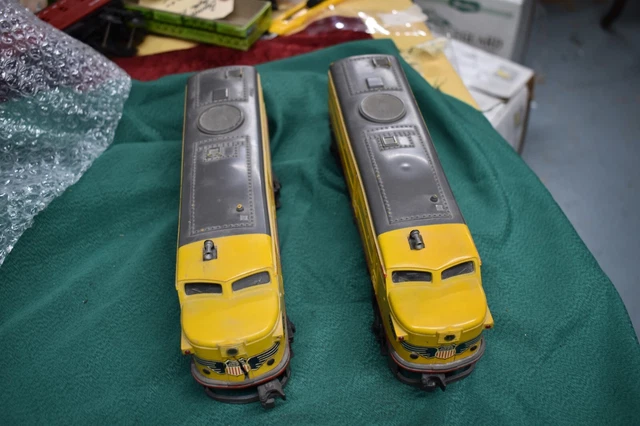 Lionel 2023 Vintage O Union Pacific Powered & Dummy Alco AA Diesel Locomotives