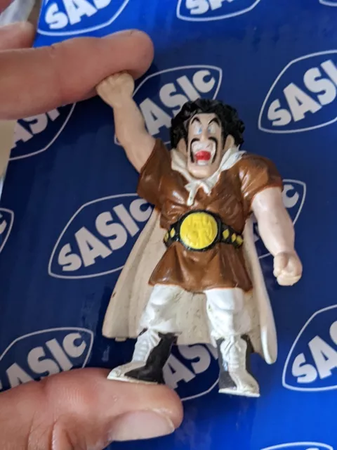 Figurines MAJIN BOO maléfique et MISTER SATAN avec rocher Dragon