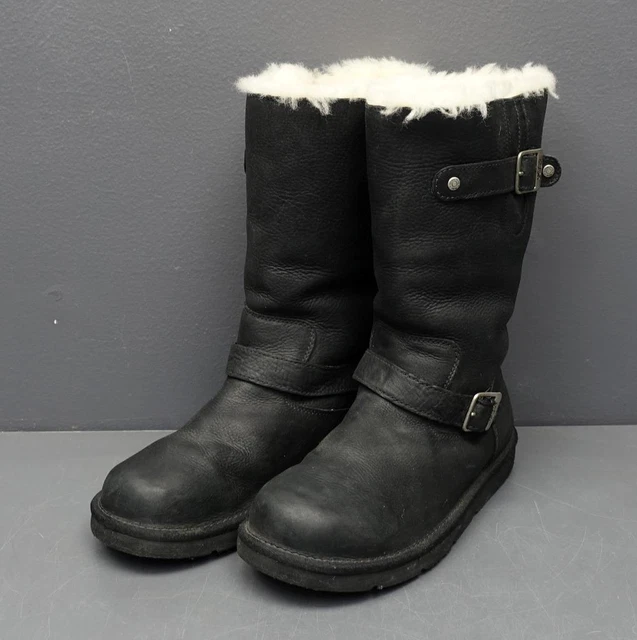 Women's UGG 5678 Black Leather Shearling Sz 9 Kensington Moto Buckle Calf Boot