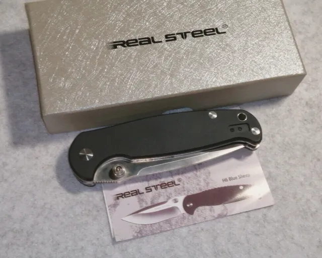 Bellissimo coltellino Real Steel Blue Sheep H6 Satin Black 7761, coltello pieghevole