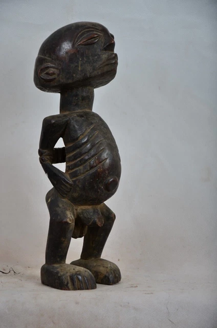 African Tribal Art, Nice Luba-prisoner  Statue from DRC (Congo).