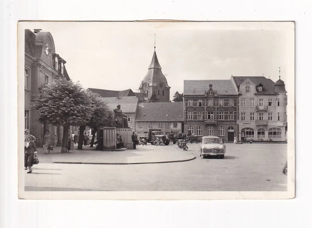 uralte AK Stavenhagen Kirche Marktplatz //32