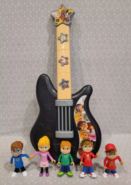 Mattel Fisher Price Alvin & the Chipmunks Rockin Simon Theodore Guitar Toy Lot