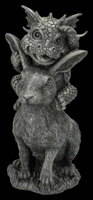 Figura de Jardín - Dragón Bebé Paseos En Sobre Conejo - Fantasía Decoración