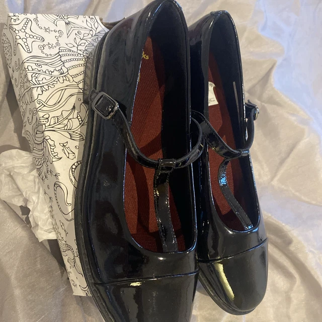 Clarks drew shine deals