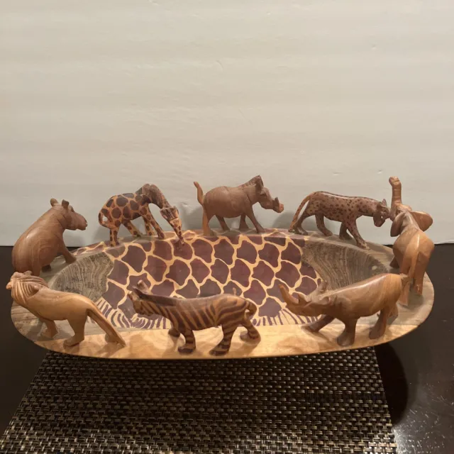 African Wildlife Safari Wood Hand Carved Bowl Hand Painted 6 Animals