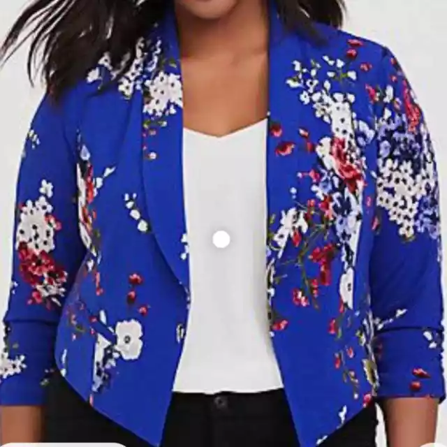 TORRID Studio Crepe Classic Floral Blazer Ruched Sleeves size 1X