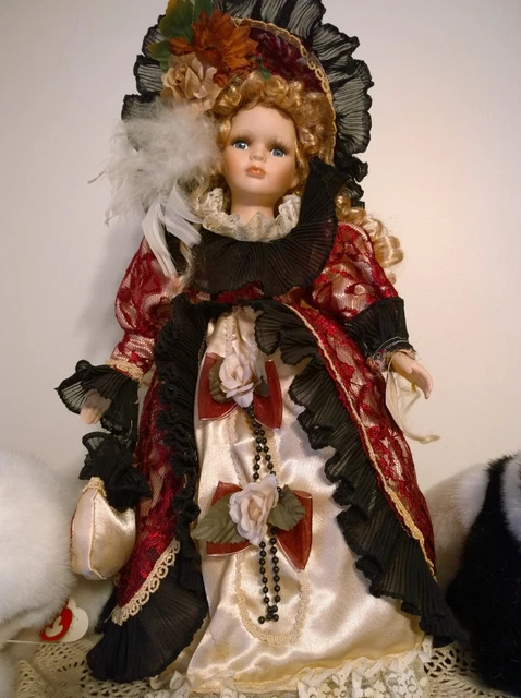 Emerald Doll Collection - 2001 Victorian curly blonde 17" Porcelain - Rare