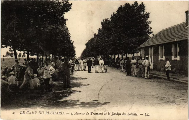 CPA Le Camp du Ruchard - L'Avenue de Tramont et le Jardin des Soldate (741078)