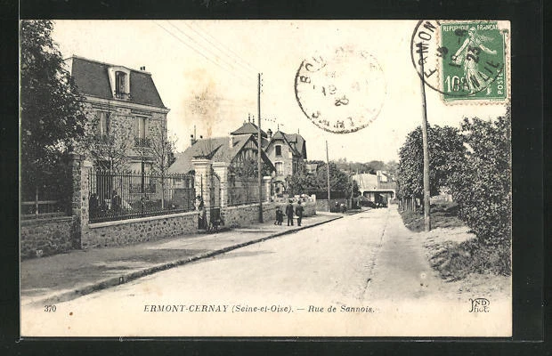 CPA Ermont-Cernay, Rue de Sannois, vue de la rue 1923
