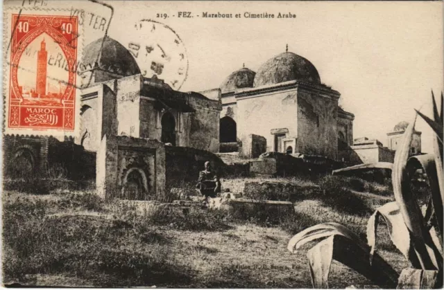 CPA AK FEZ - Marabout et Cimetiere Arabe MAROC (669342)