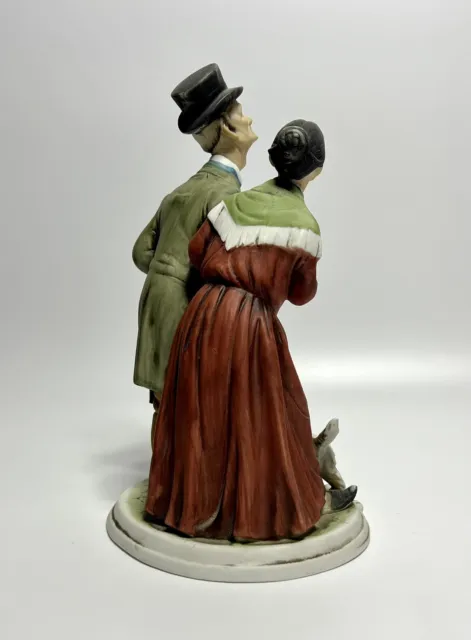 VTG Ceramic Figurine "Elderly Dressed Up Couples Walking with Their Puppy Japan 3