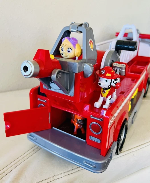 Paw Patrol: Rescue Wheels Marshall's Firetruck, Toy