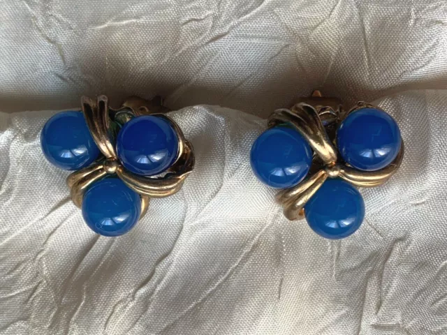 Precioso Vintage Francés Pendientes Clip - Azul Cuentas de Cristal - 2cm