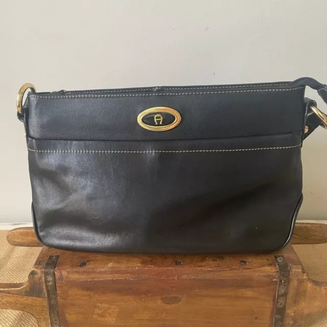 Etienne Aigner Four-Compartment Black Leather Shoulder Bag.