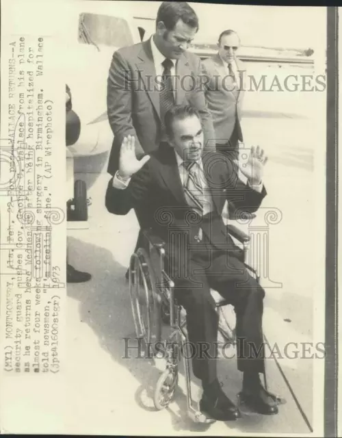 1973 Press Photo Governor George C. Wallace back in Birmingham after his surgery