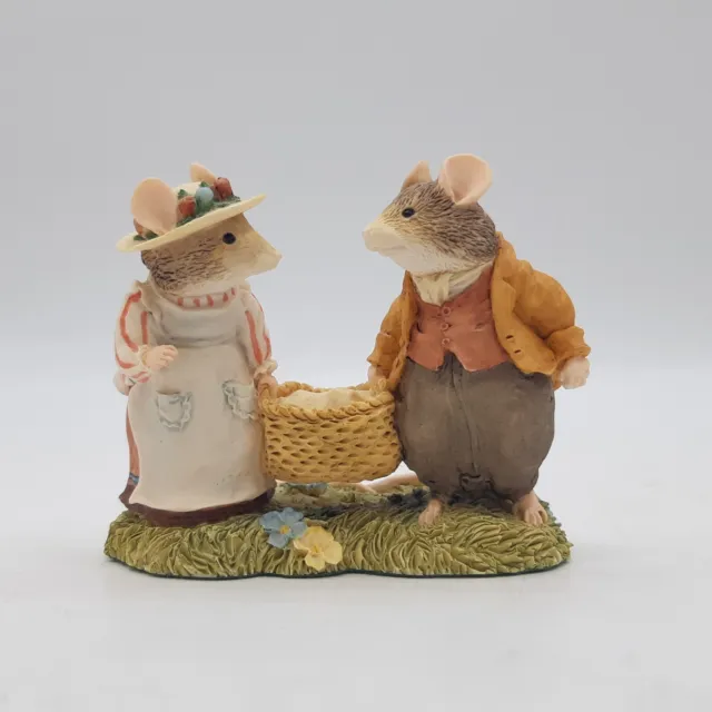 Brambly Hedge Lord And Lady Woodmouse With Basket BHF08 (#H1/03)