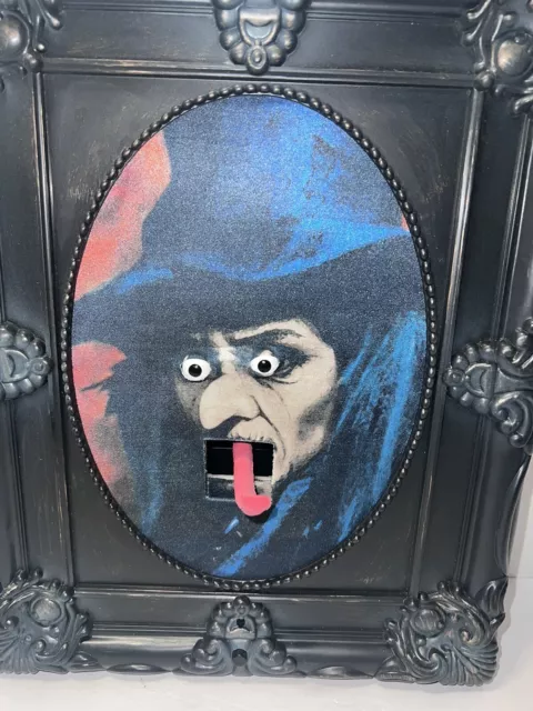 RARE 2005 Gemmy Animated Haunted Phantom Portrait Witch Picture Works Has Tongue