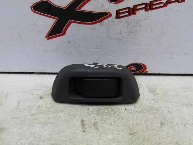 Toyota Aygo Window Switch Front Right 848200H010 Genuine