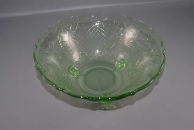 Alte Glasschale Obstschale, Ø ca. 20cm, grünes Pressglas (Nr.4)