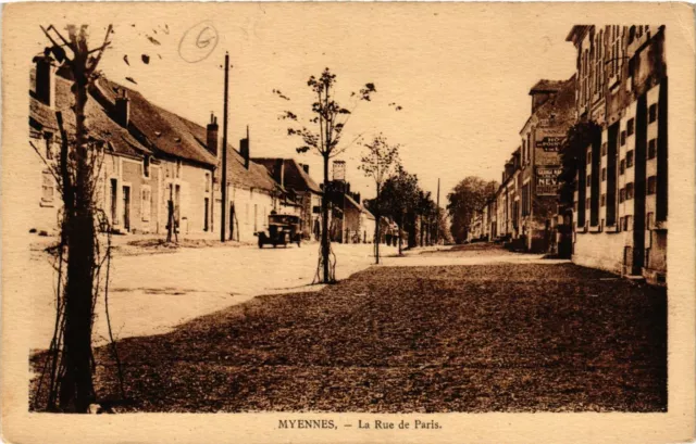 CPA MYENNES La Rue de Paris (420866)