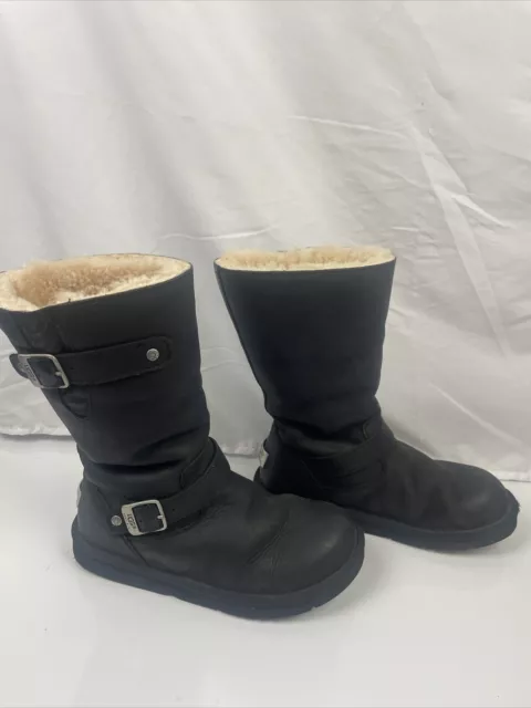 UGG Kensington Womens Durable Water Resistant Biker Moto Black Sheepskin Sz 8