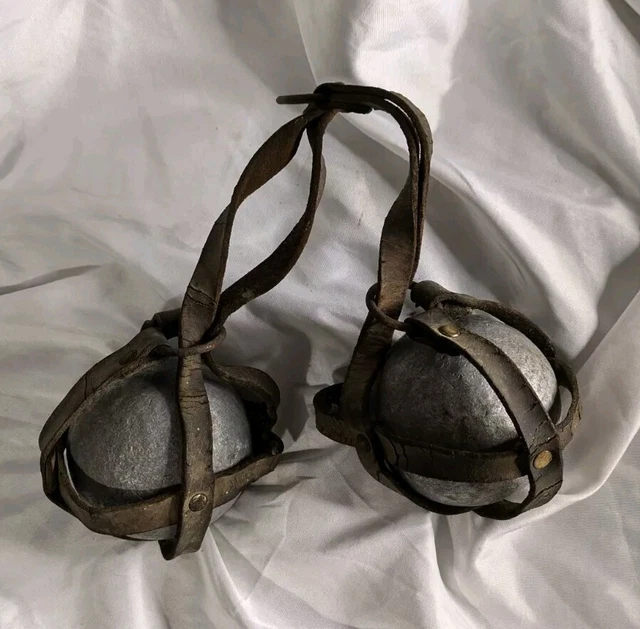 4 ANCIENNES BOULES de pétanque striées JB 695 725 Année 70 EUR 16,50